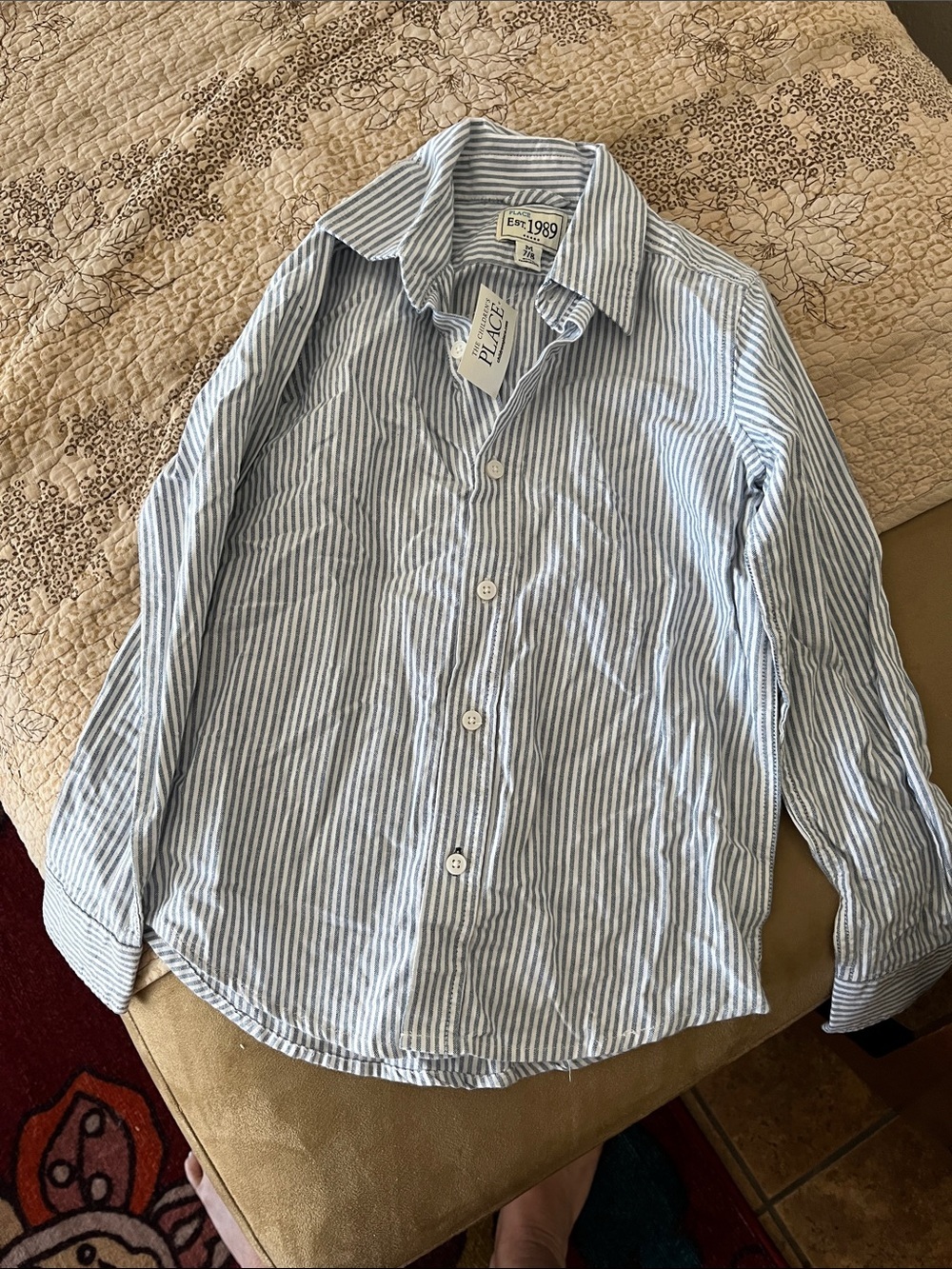The Childrens Place Boys' Blue & White Stripe Button-Up Shirt Size 7/8